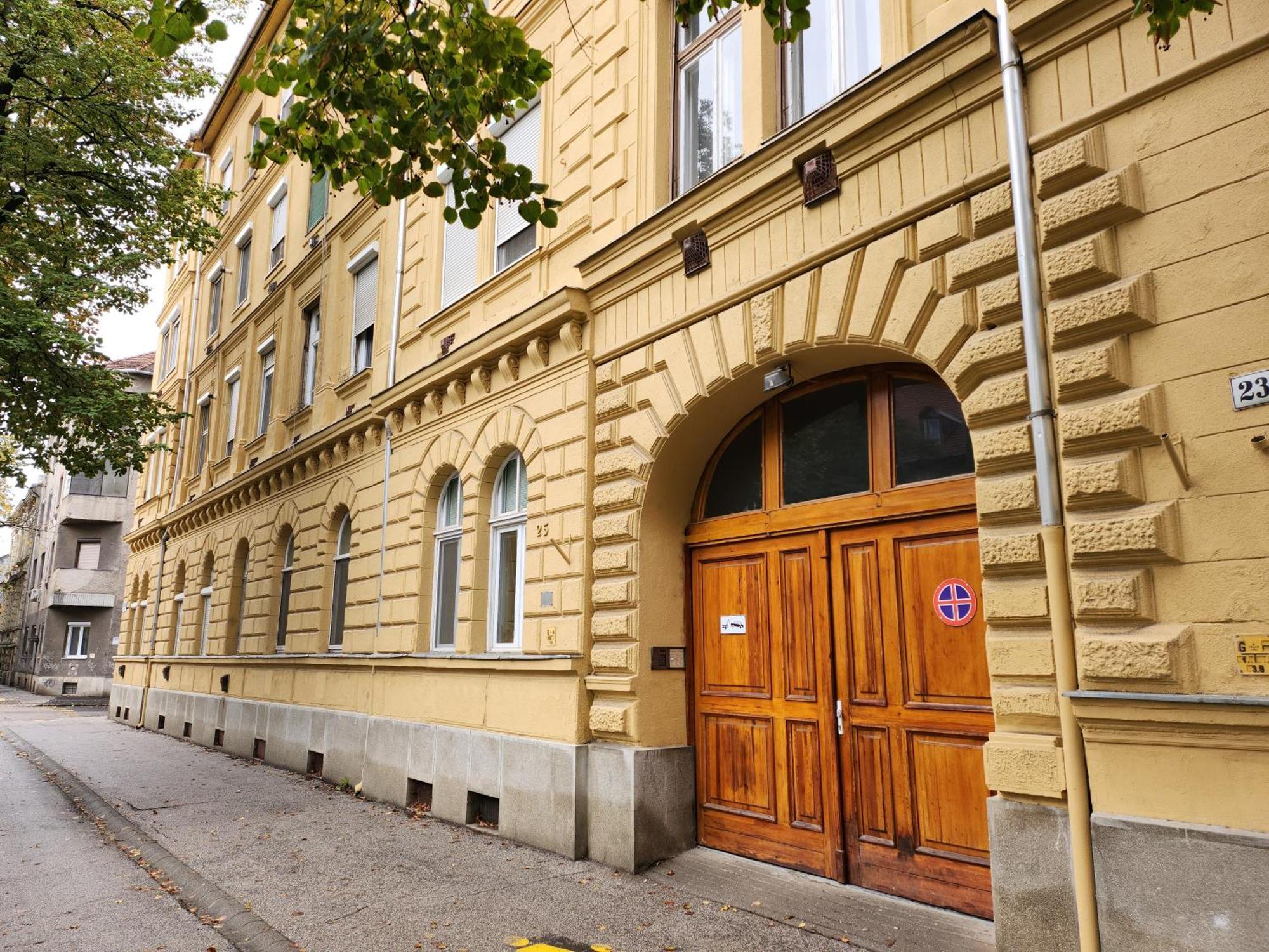 Stylish Apartman Сегед Экстерьер фото