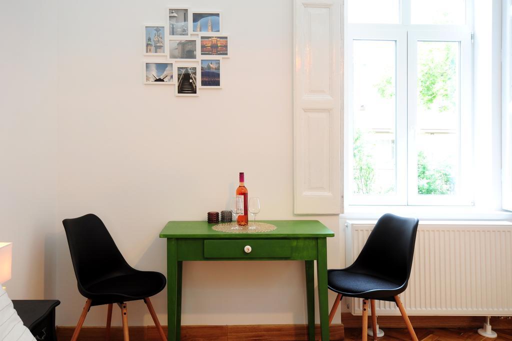 Stylish Apartman Сегед Экстерьер фото
